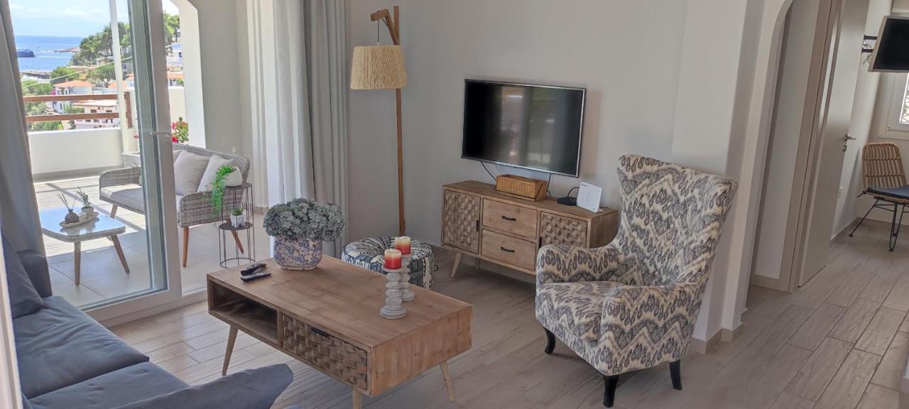 Aegean Suites Votsi  Екстер'єр фото